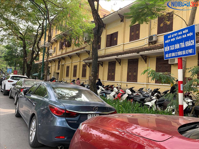 Chọn địa điểm, đón khách đúng địa điểm
