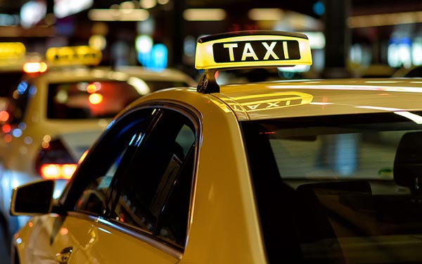 Chọn hãng taxi uy tín để đầu quân khi chọn nghề lái taxi