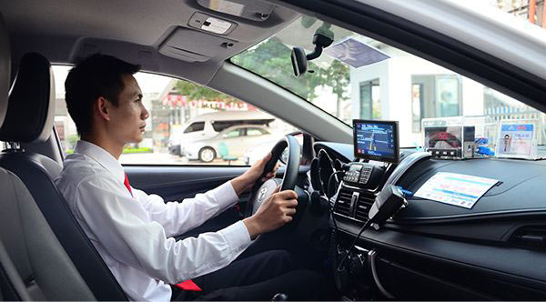 7 điều kiện quan trọng để hành nghề lái xe Taxi 2021