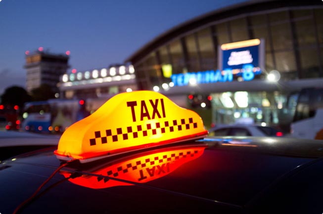 Giá xe taxi Nội Bài đi Hà Nội